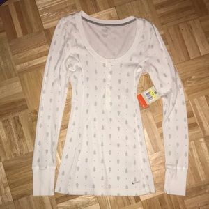 Brand new nike long sleeve